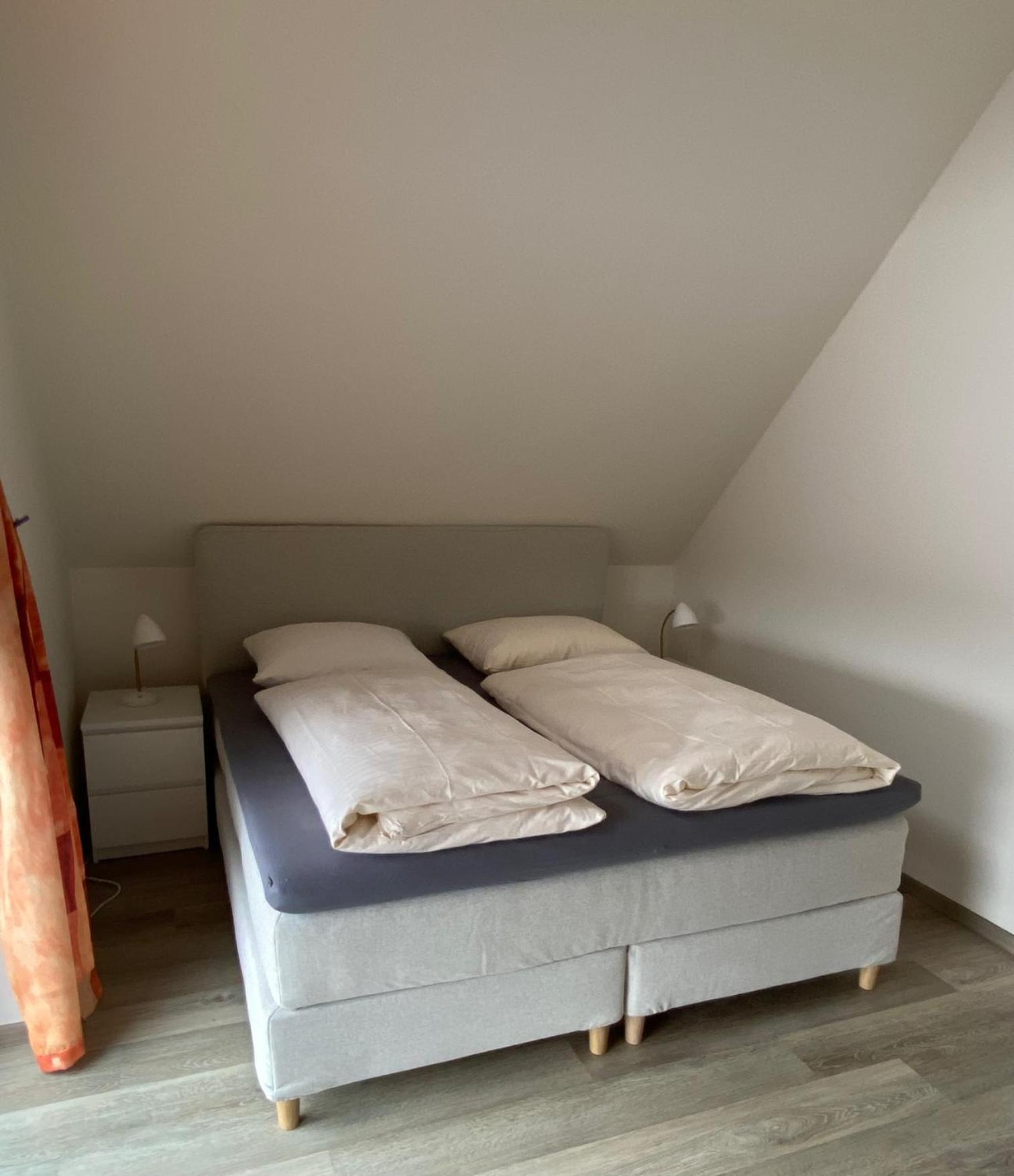 Marc5 Hotel Cadenberge Exteriör bild